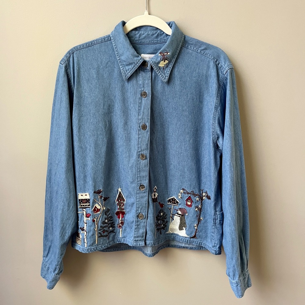 Vintage Denim Holiday Shirt Women's Medium Snowmen Trees Boxy Relaxed Cottage